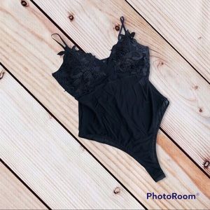 Haute Monde juniors L part see thru bodysuit